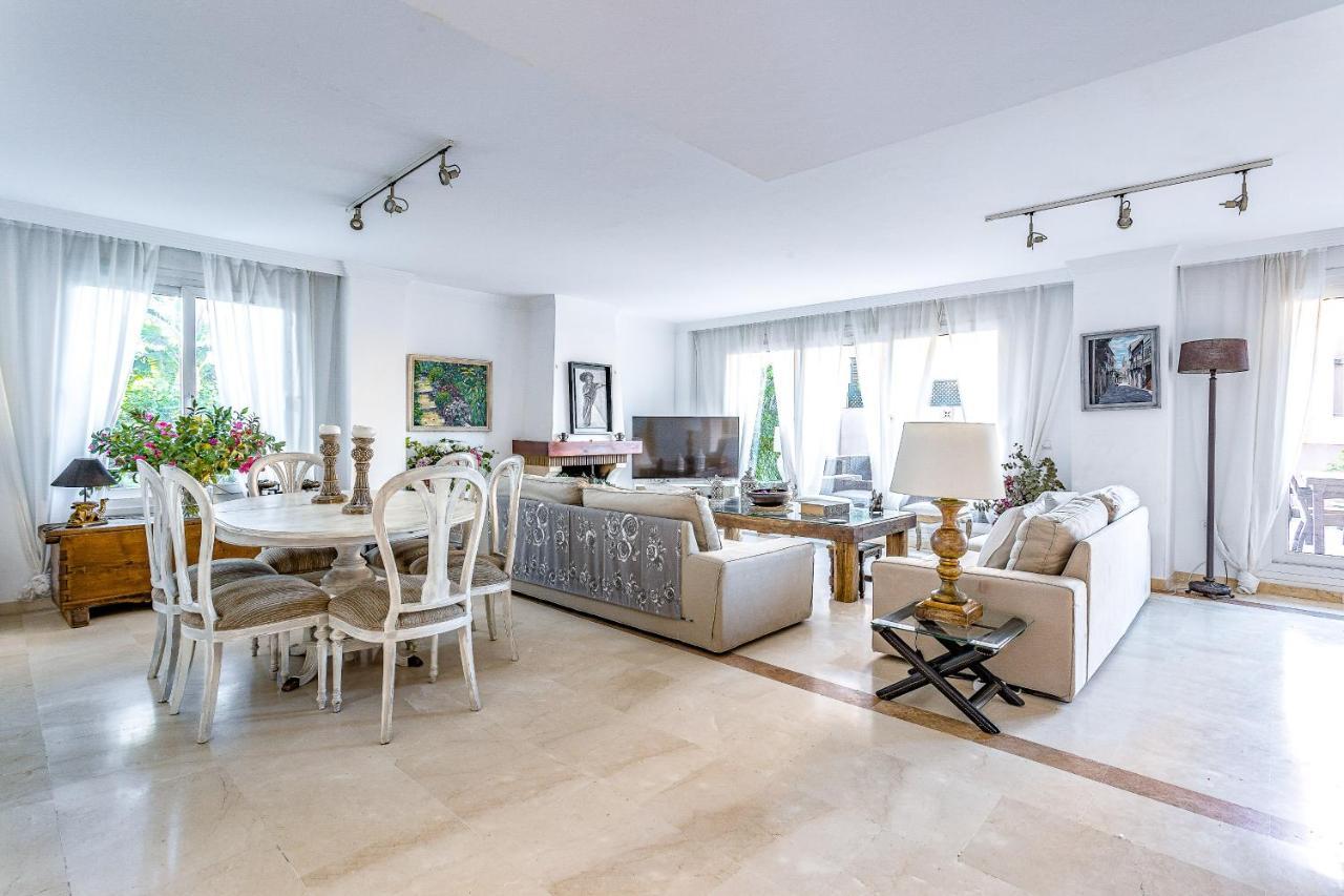 Oleholidays Adosado Mediterraneo Los Monteros 100 M Playa Marbella Eksteriør bilde