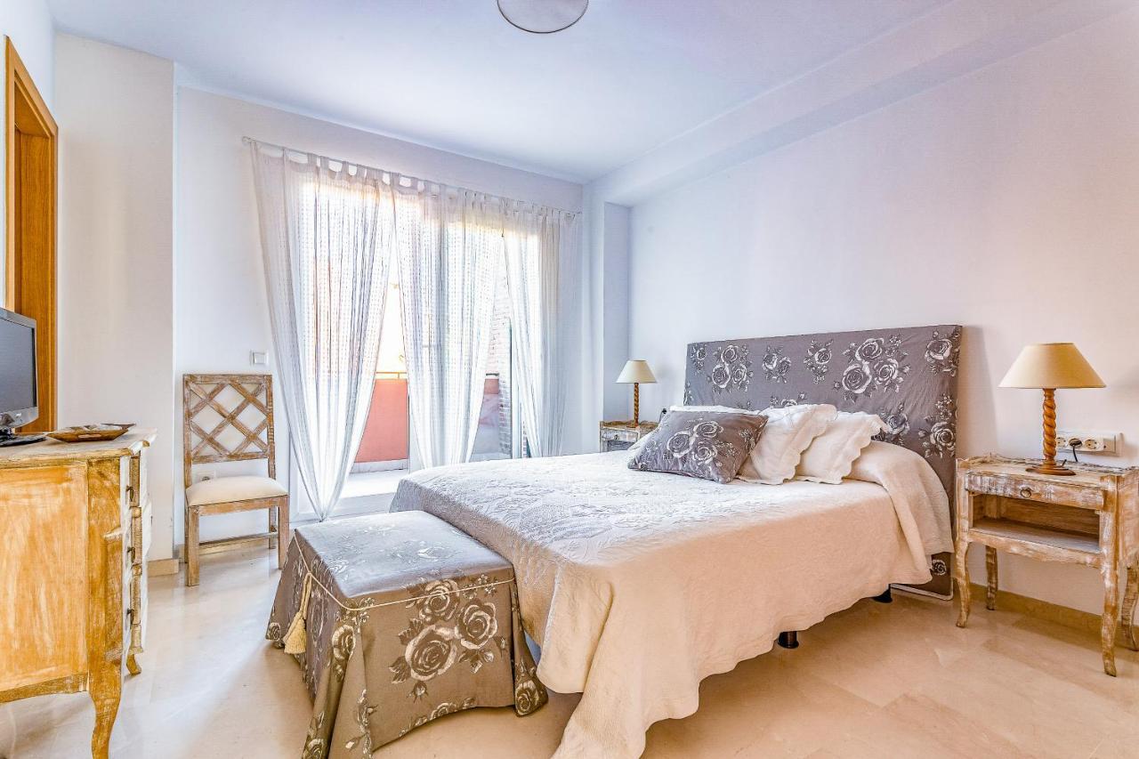 Oleholidays Adosado Mediterraneo Los Monteros 100 M Playa Marbella Eksteriør bilde