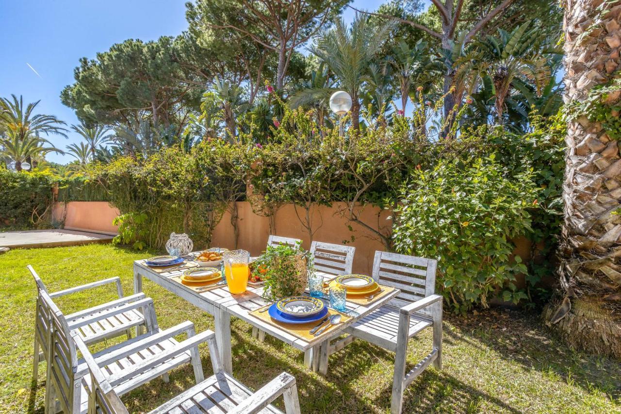 Oleholidays Adosado Mediterraneo Los Monteros 100 M Playa Marbella Eksteriør bilde